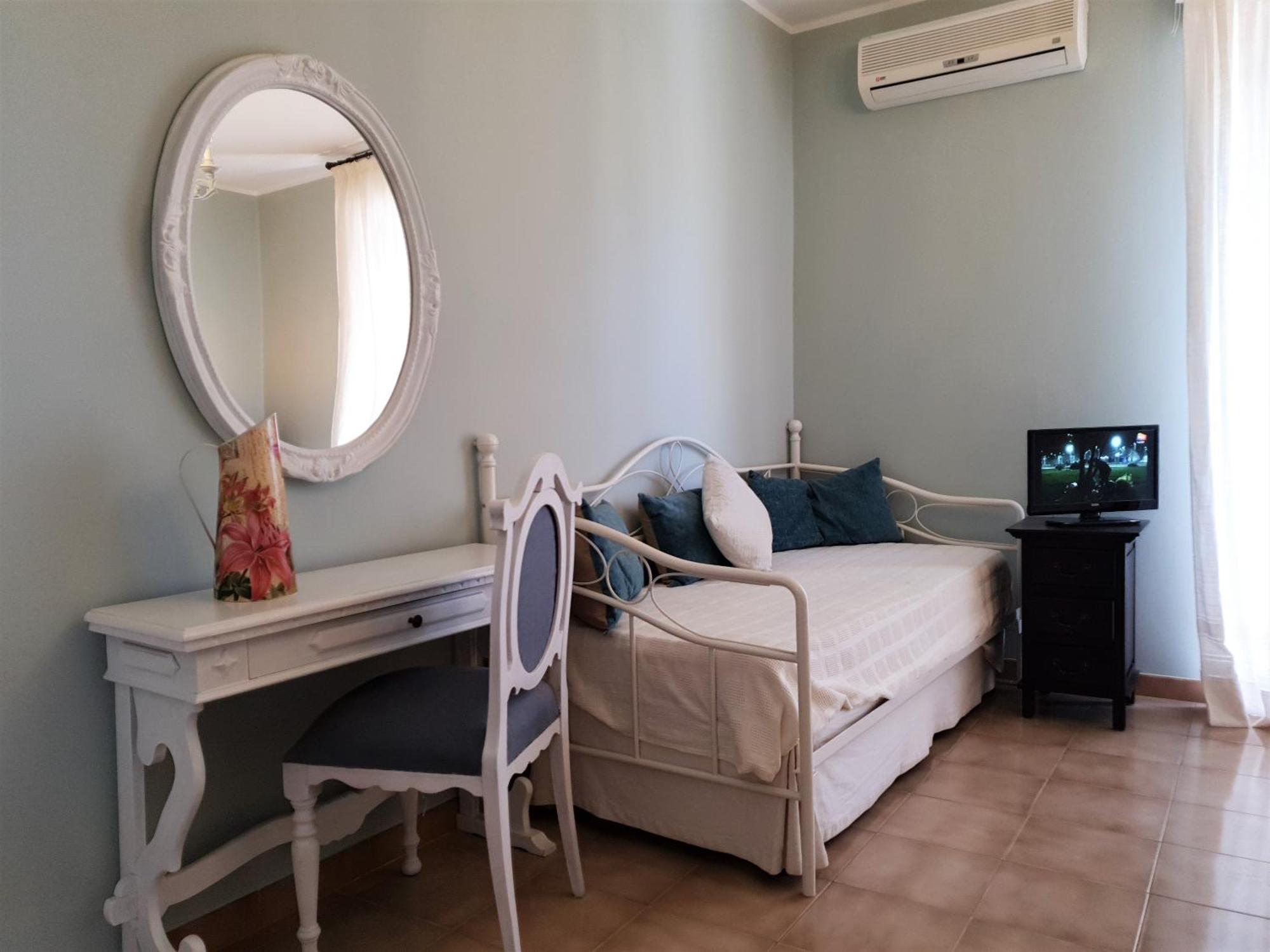 Blue Dolphin Guest House Alghero Buitenkant foto