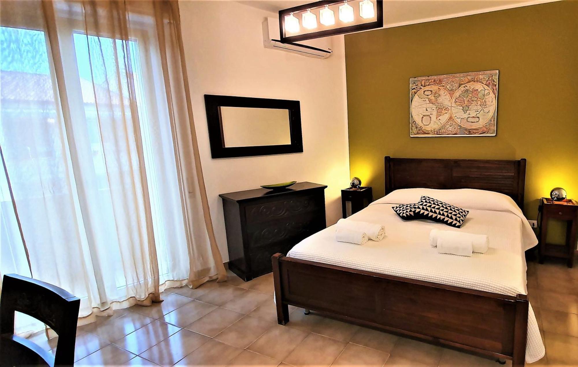Blue Dolphin Guest House Alghero Buitenkant foto